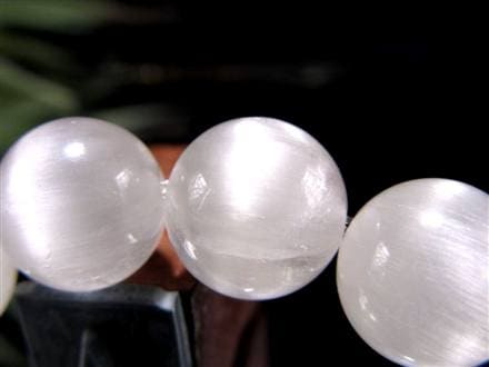 ホワイトラビットヘアルチルクォーツ ブレスレット サゲニティック クォーツ キャッツアイ効果 ホワイトルチル