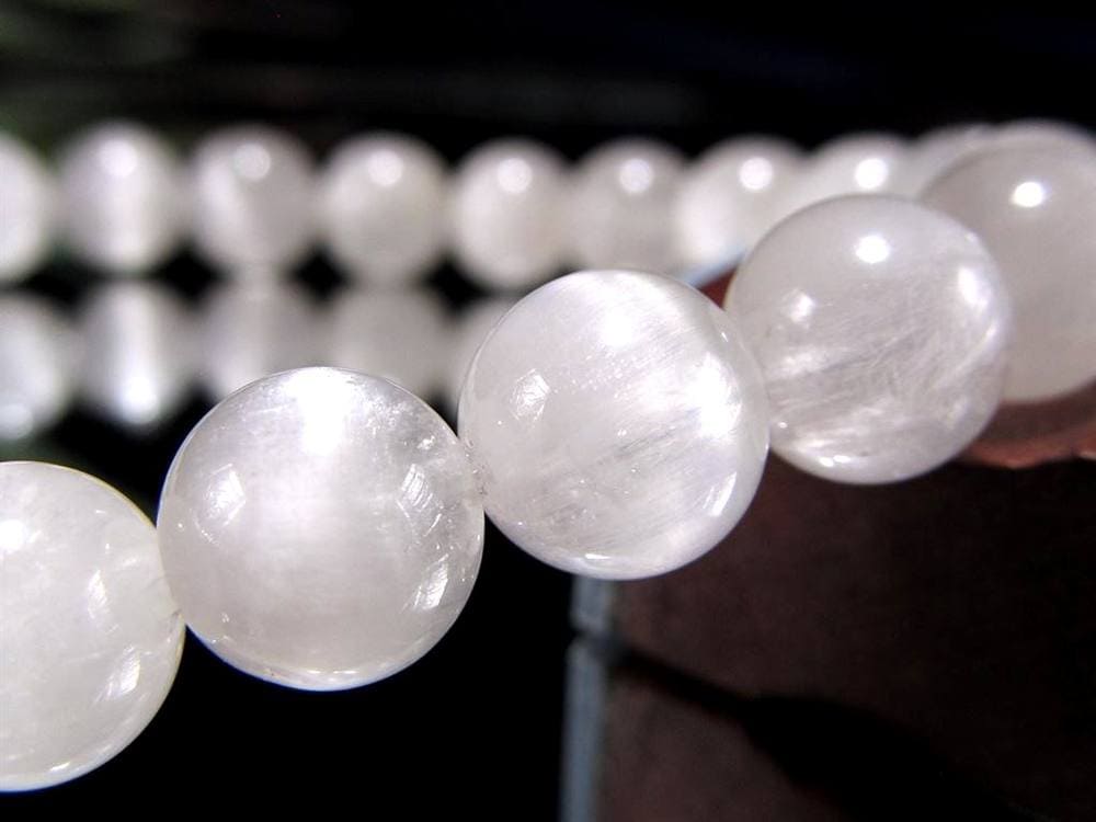 ホワイトラビットヘアルチルクォーツ ブレスレット サゲニティック クォーツ キャッツアイ効果 ホワイトルチル