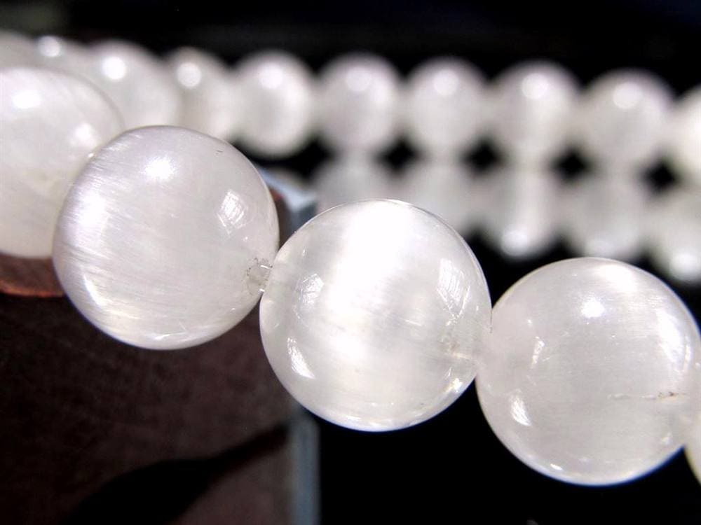 ホワイトラビットヘアルチルクォーツ ブレスレット サゲニティック クォーツ キャッツアイ効果 ホワイトルチル