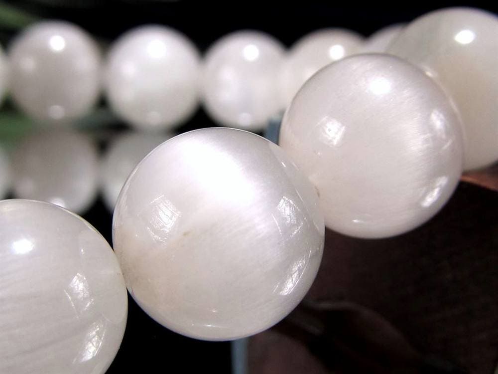 ホワイトラビットヘアルチルクォーツ ブレスレット サゲニティック クォーツ キャッツアイ効果 ホワイトルチル