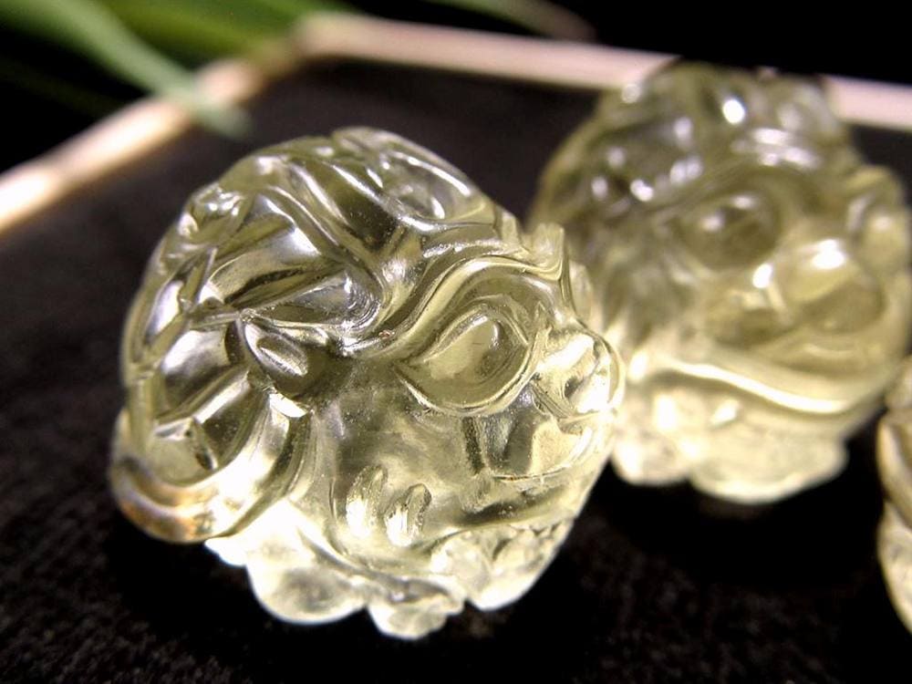 リビアングラス 龍亀 ロングイ 彫刻 置物