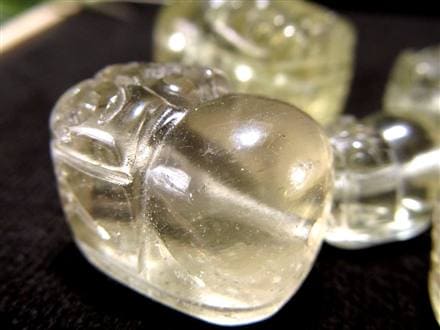 リビアングラス 隕石 貔貅 金運 置物