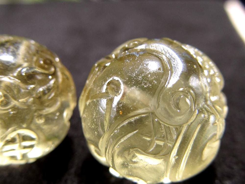 リビアングラス 隕石 貔貅 金運 置物