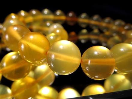 イエローオパール バナナオパール 誕生石 オパール コモンオパール