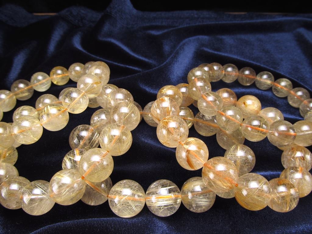 良質,美品】キラキラゴールドルチルクォーツ 11㎜ ブレスレット 透明