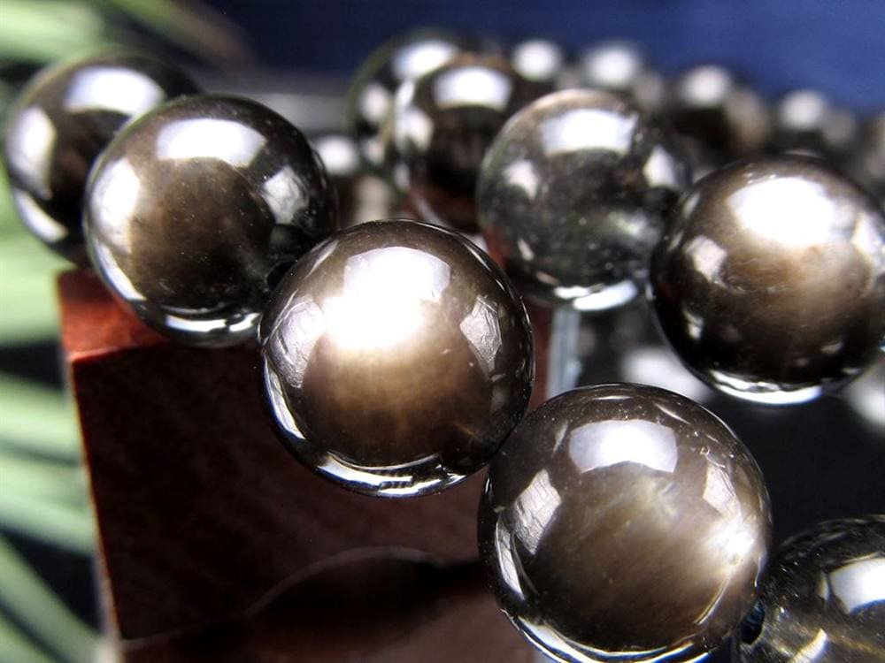 アクアマリン ブラックベリル シラー スター効果 誕生石