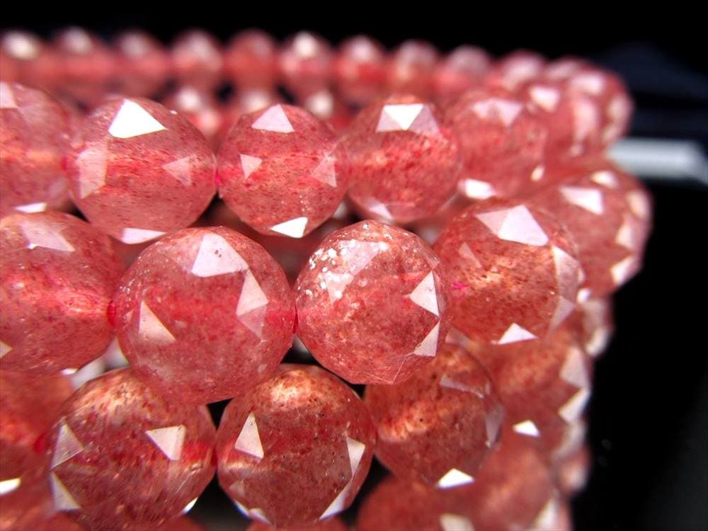 ピンクエピドートシスト