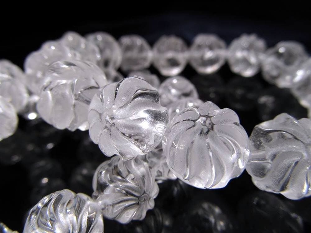 水晶 クリスタル ブレスレット クオーツ きつね彫刻