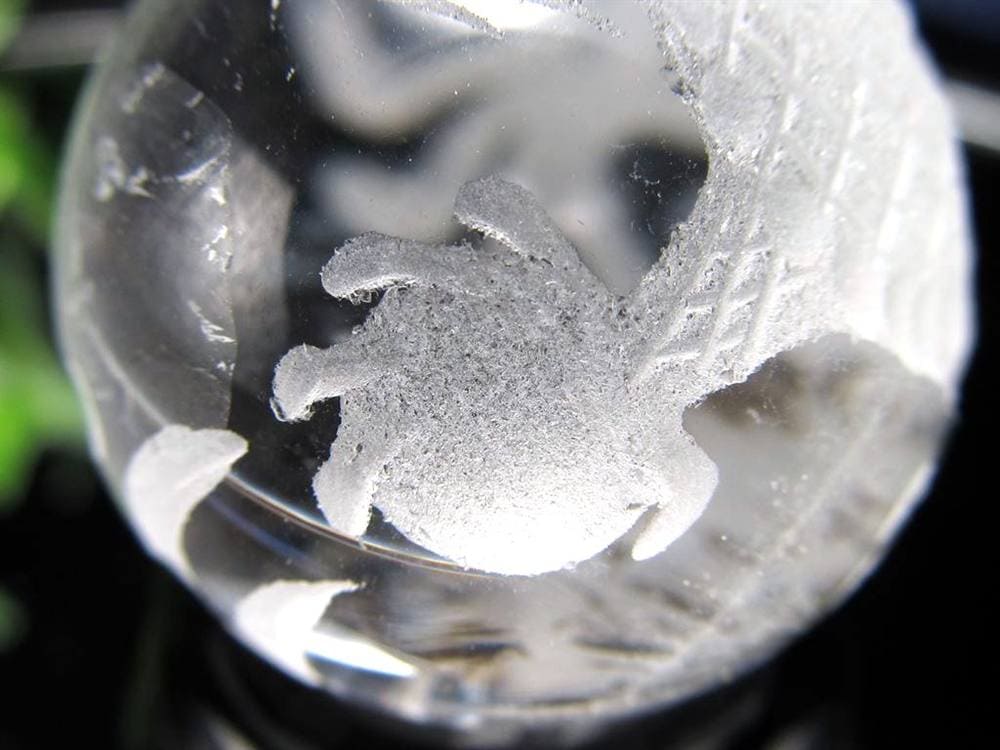 五本爪 龍彫り 水晶 丸玉 開運大吉