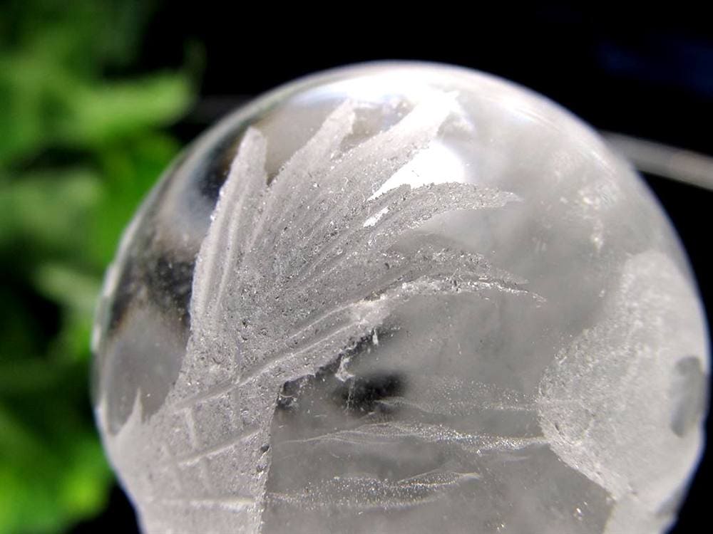 五本爪 龍彫り 水晶 丸玉 開運大吉