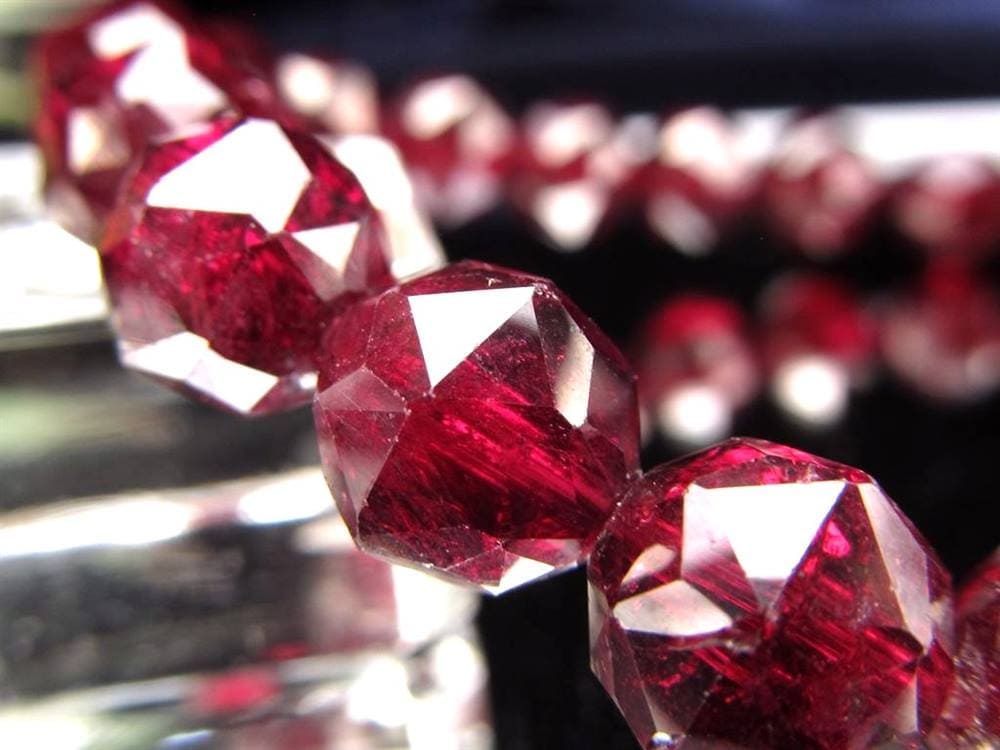 ガーネット アルマンダイン 柘榴石 ブレスレット garnet