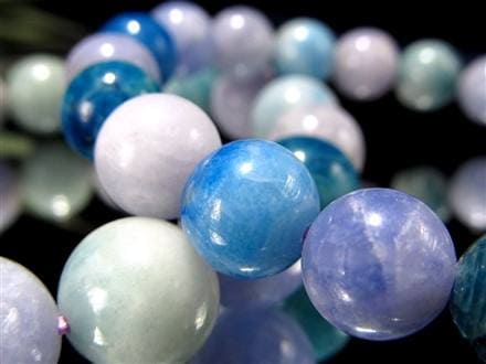 アフガナイト アフガン石 ハックマナイト ハックマン石 発光 ソーダライト