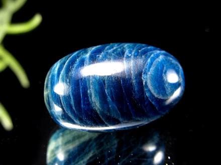 アウイナイト 天珠型 藍宝石 発光 カラーチェンジ