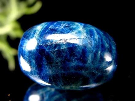 アウイナイト 天珠型 藍宝石 発光 カラーチェンジ