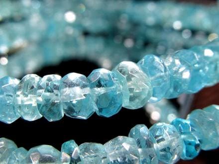 ブルーグリーンアパタイト 燐灰石 ボタンカット ブレスレット