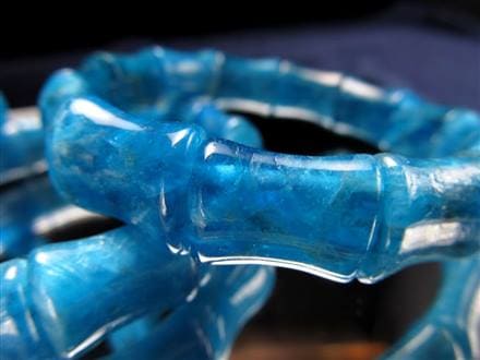 アパタイトバングルブレスレット