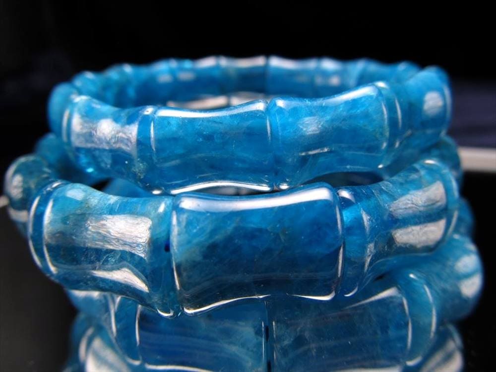 アパタイトバングルブレスレット