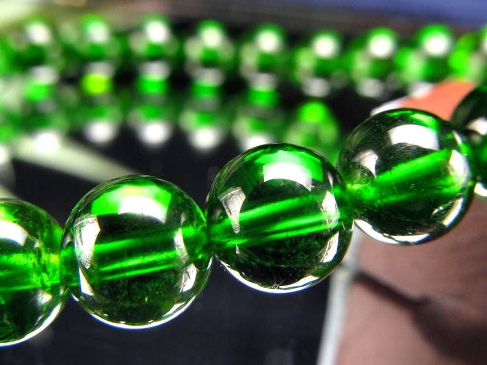 クロムダイオプサイト 緑色 透輝石 パワーストーン 天然石