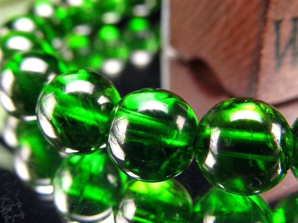 クロムダイオプサイト 緑色 透輝石 パワーストーン 天然石