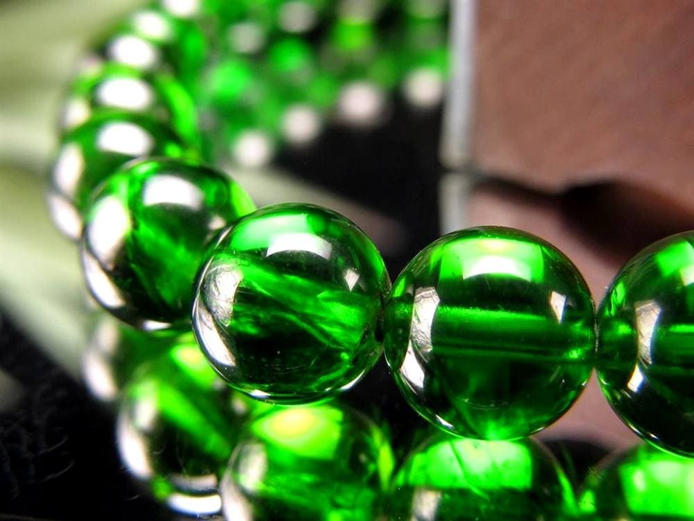 クロムダイオプサイト 緑色 透輝石 パワーストーン 天然石