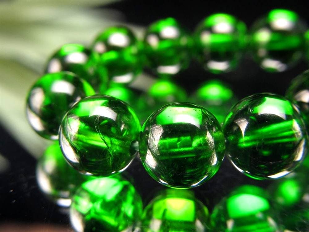 クロムダイオプサイト 緑色 透輝石 パワーストーン 天然石