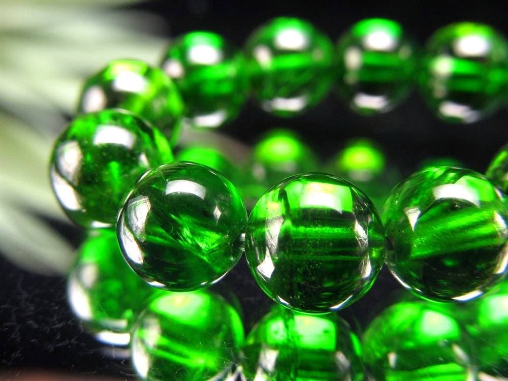 クロムダイオプサイト 緑色 透輝石 パワーストーン 天然石