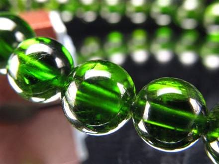 クロムダイオプサイト 緑色 透輝石 パワーストーン 天然石