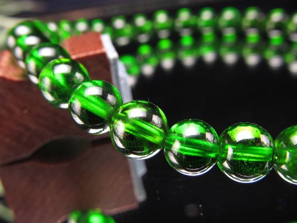 クロムダイオプサイト 緑色 透輝石 パワーストーン 天然石