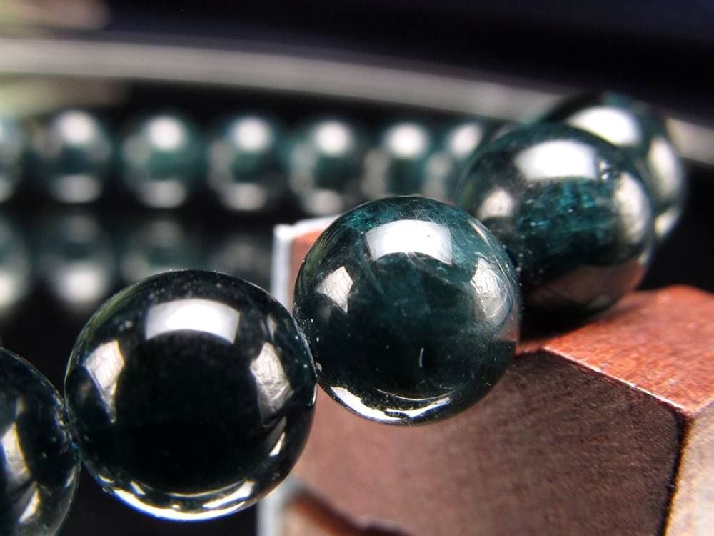 グランディディエライト ブレスレット ディープ ブルーグリーン マダガスカル産