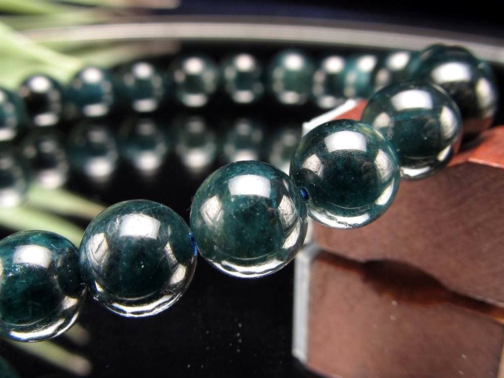 グランディディエライト ブレスレット ディープ ブルーグリーン マダガスカル産
