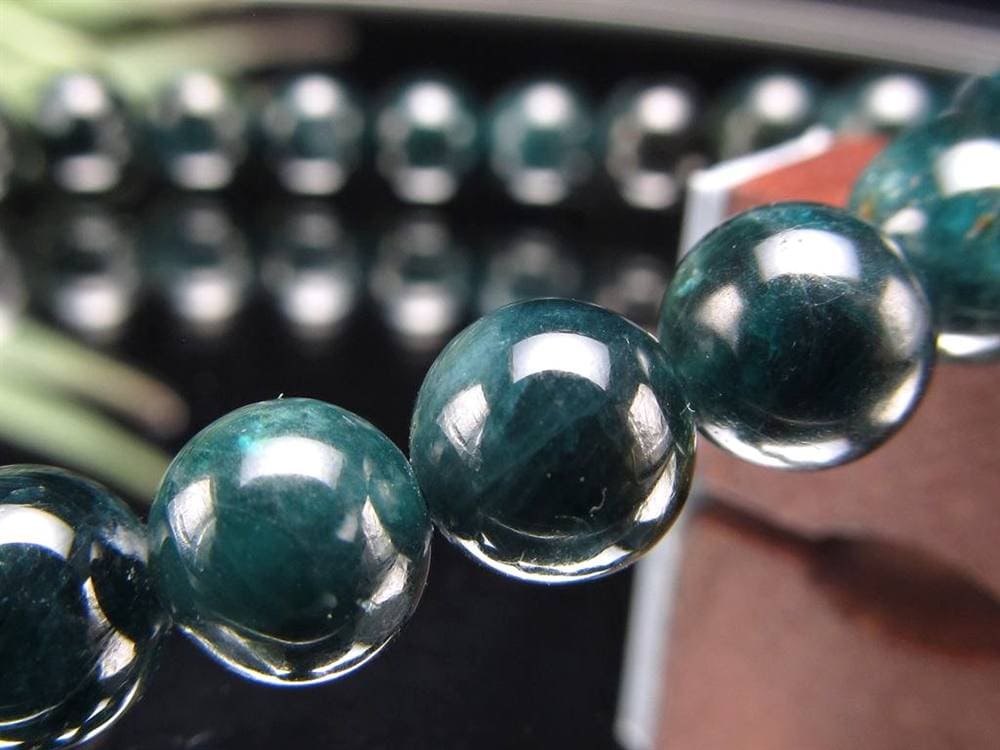 グランディディエライト ブレスレット ディープ ブルーグリーン マダガスカル産