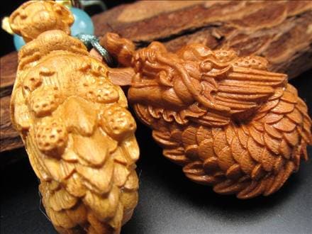 白檀 天然香木 サンダルウッド ビャクダン 彫刻 ストラップ