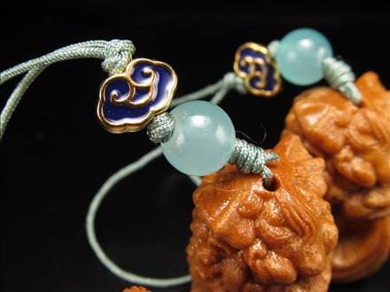 白檀 天然香木 サンダルウッド ビャクダン 彫刻 ストラップ