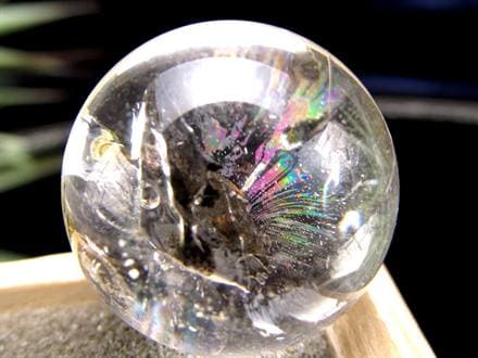 ☆幻級！水入り水晶☆透明水晶に揺らめく聖水☆水が動く神秘の結晶☆数