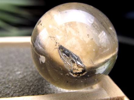 ☆幻級！水入り水晶☆透明水晶に揺らめく聖水☆水が動く神秘の結晶☆数