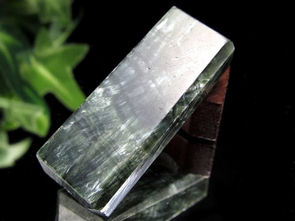 セラフィナイト 斜緑泥石 カボション タンブル ヒーリング