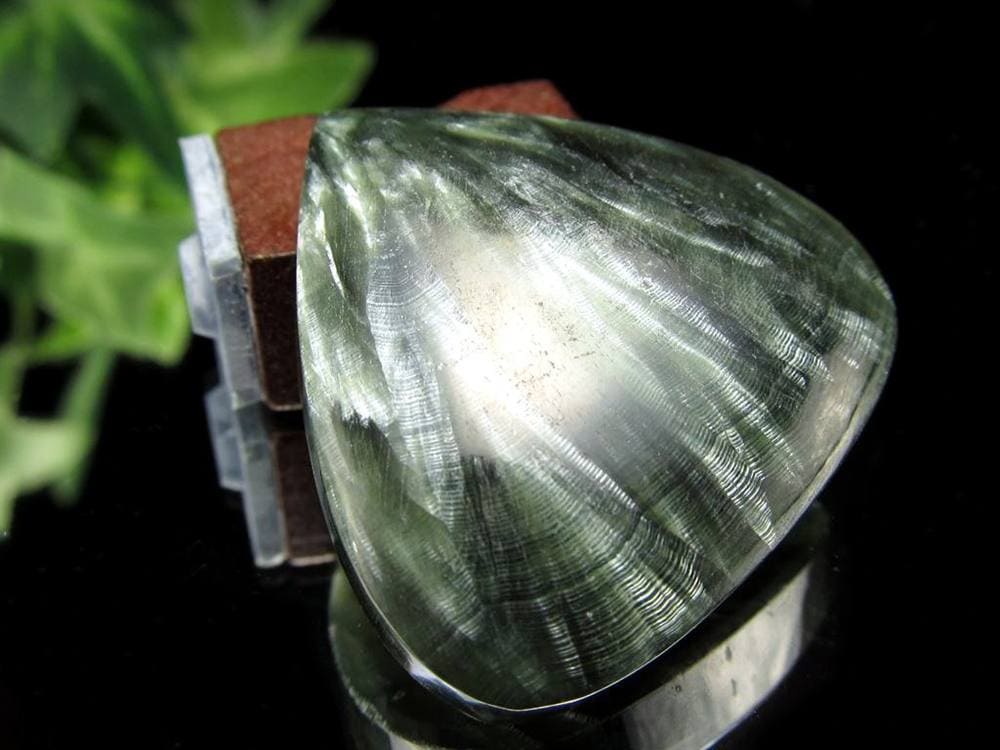 セラフィナイト 斜緑泥石 カボション タンブル ヒーリング