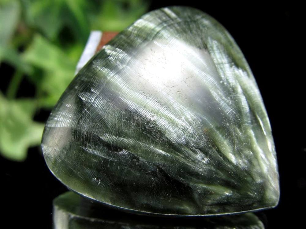 セラフィナイト 斜緑泥石 カボション タンブル ヒーリング