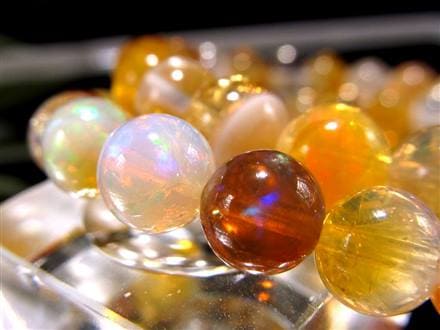 ファイアオパール タンブルブレスレット ファイヤーオパール レッドオパール 蛋白石