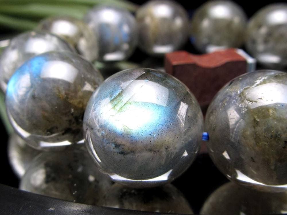 ラブラドライト 曹灰長石 ブレスレット シラー ラブラドレッセンス