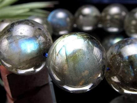 ラブラドライト 曹灰長石 ブレスレット シラー ラブラドレッセンス