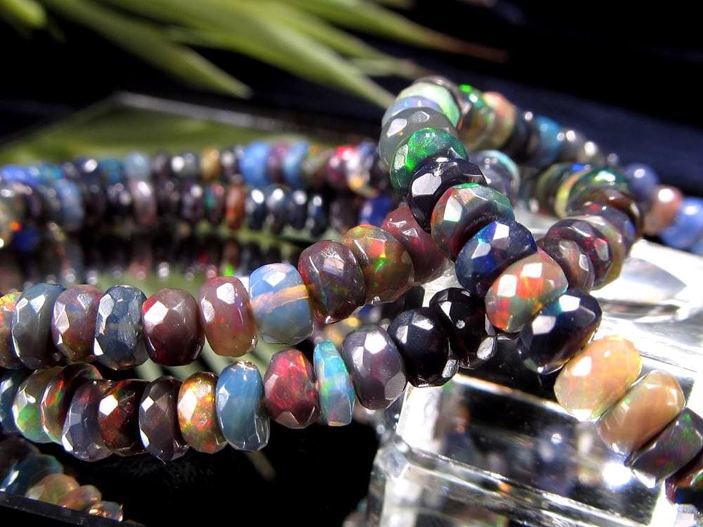 ブラックオパール ブレスレット カット 遊色 ダークカラー