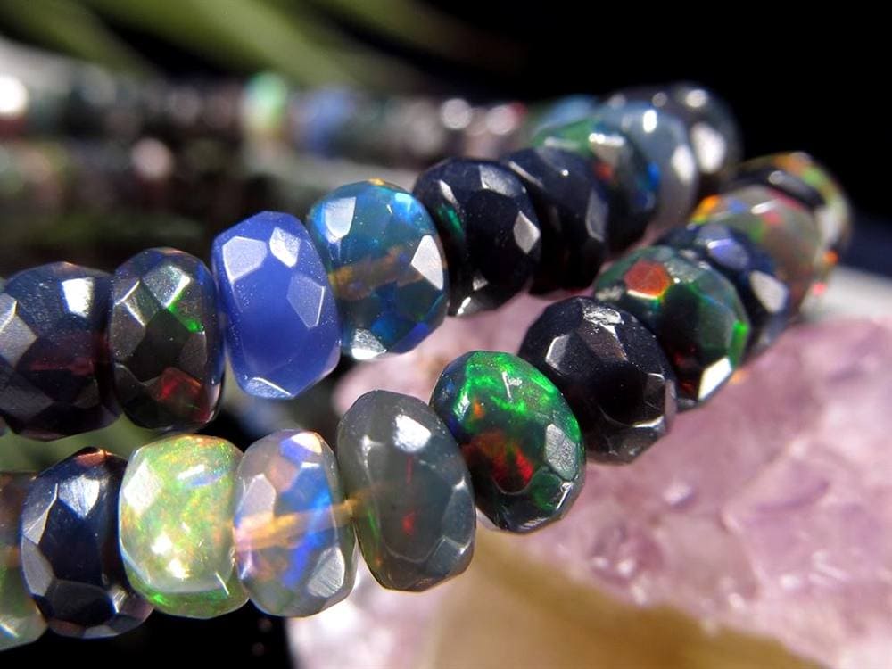 ブラックオパール ブレスレット カット 遊色 ダークカラー