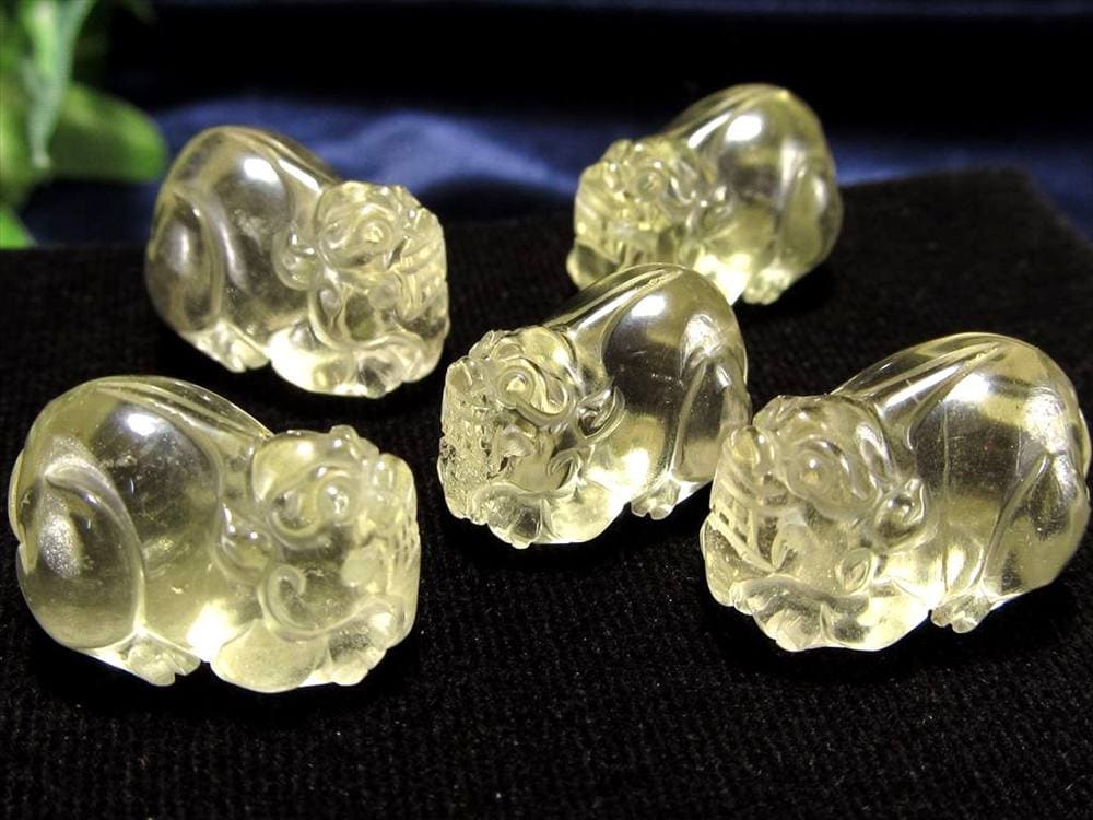 リビアングラス 隕石 貔貅 金運 置物