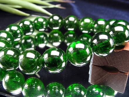 クロムダイオプサイト 緑色 透輝石 パワーストーン 天然石