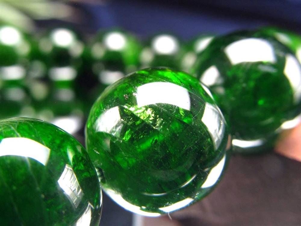 クロムダイオプサイト 緑色 透輝石 パワーストーン 天然石