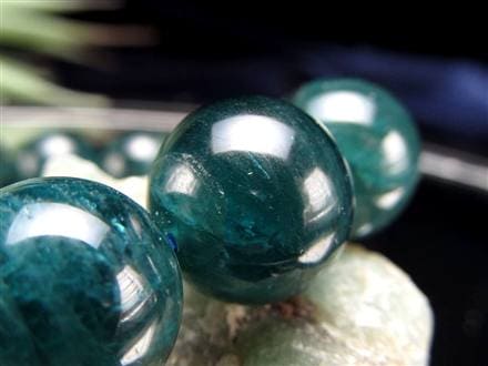 グランディディエライト ブレスレット ディープ ブルーグリーン マダガスカル産