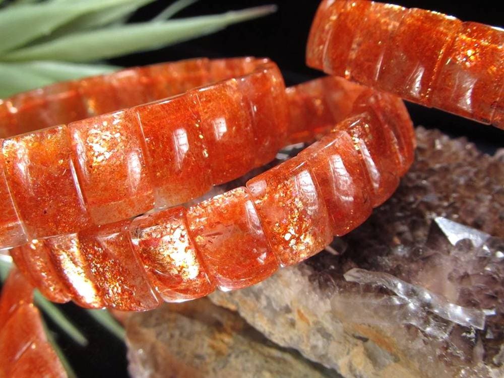 サンストーン バングル 日長石 ブレスレット ヘリオライト アベンチュリンフェルドスパー レクタングル