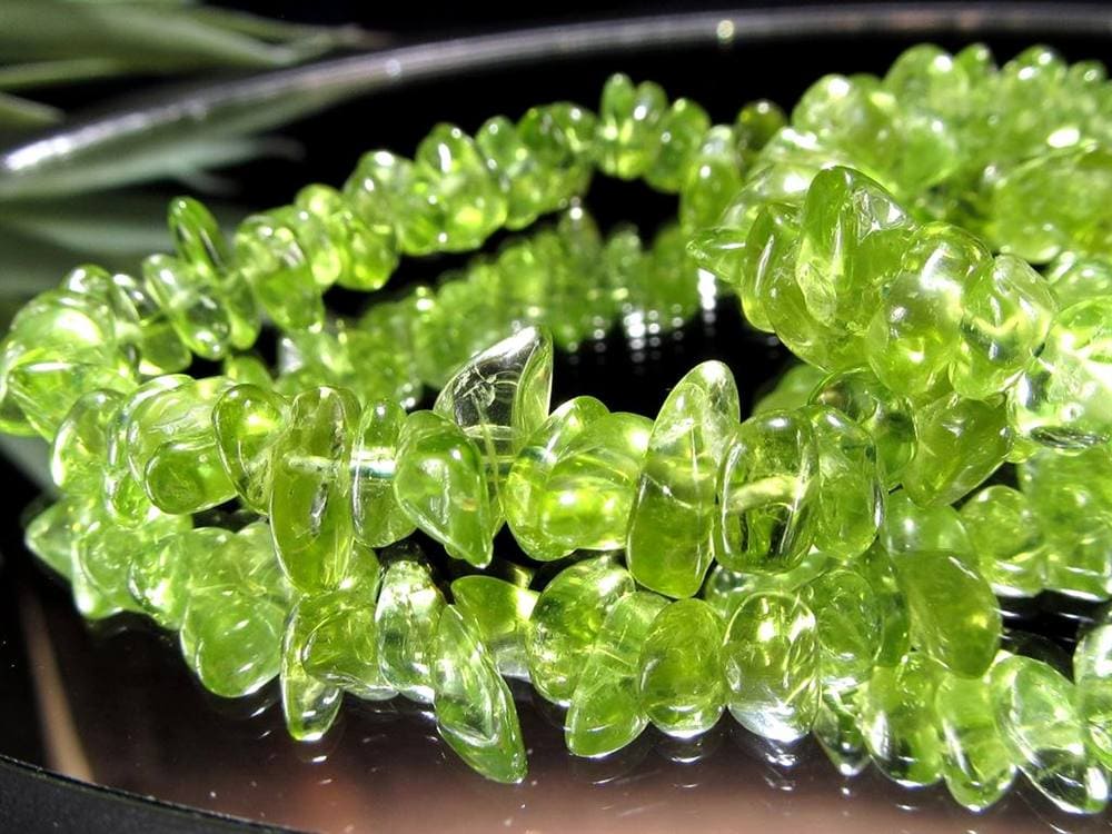 ペリドット ブレスレット 8月の誕生石 かんらん石 さざれ石