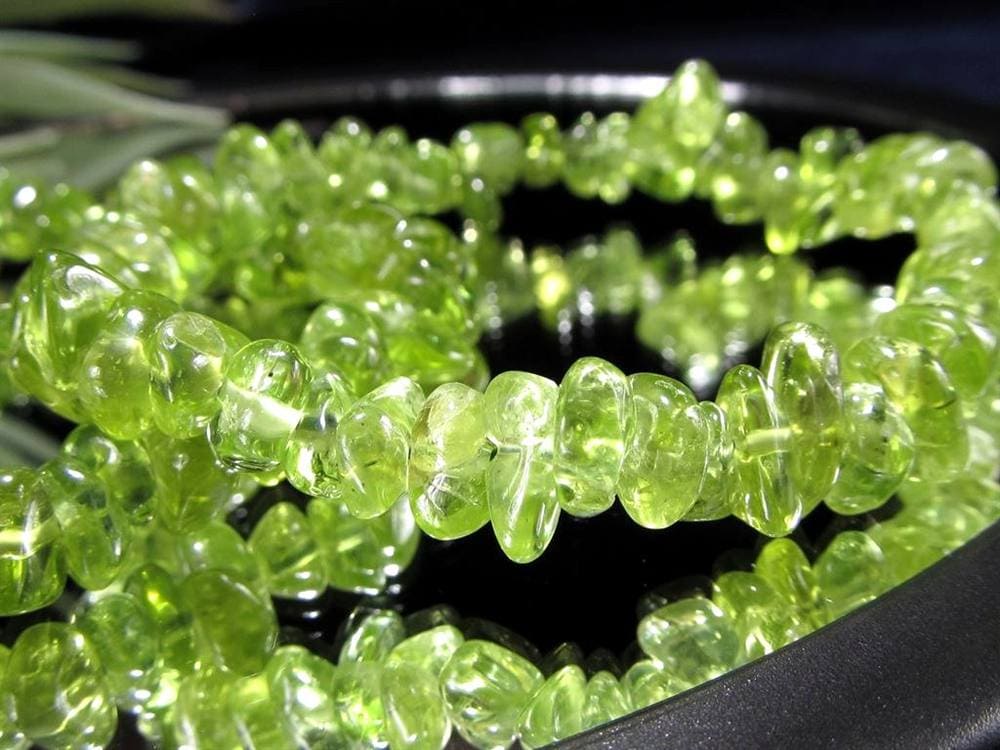 ペリドット ブレスレット 8月の誕生石 かんらん石 さざれ石